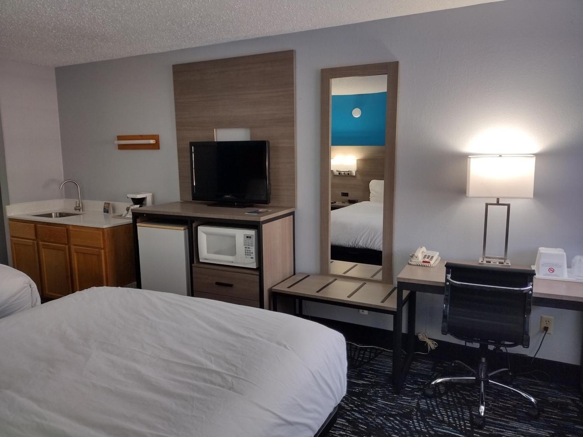 Hotel Baymont By Wyndham Proctor 2*