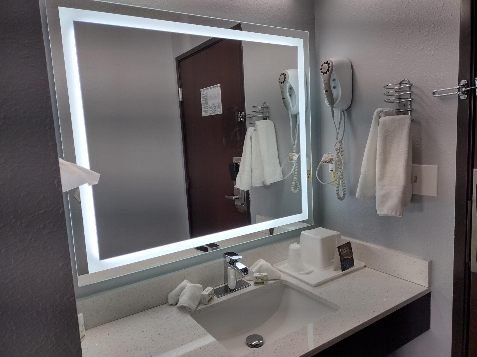 Americas Value - Spirit Mountain Hotel Duluth